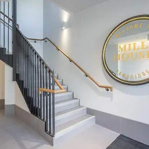  Apartment Luxury City Centre Flat With Stunning Water View United Kingdom
