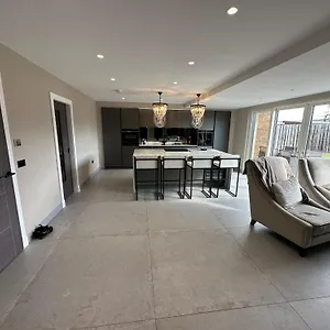  Holiday home Riversdale House Next To Murrayfield Stadium United Kingdom